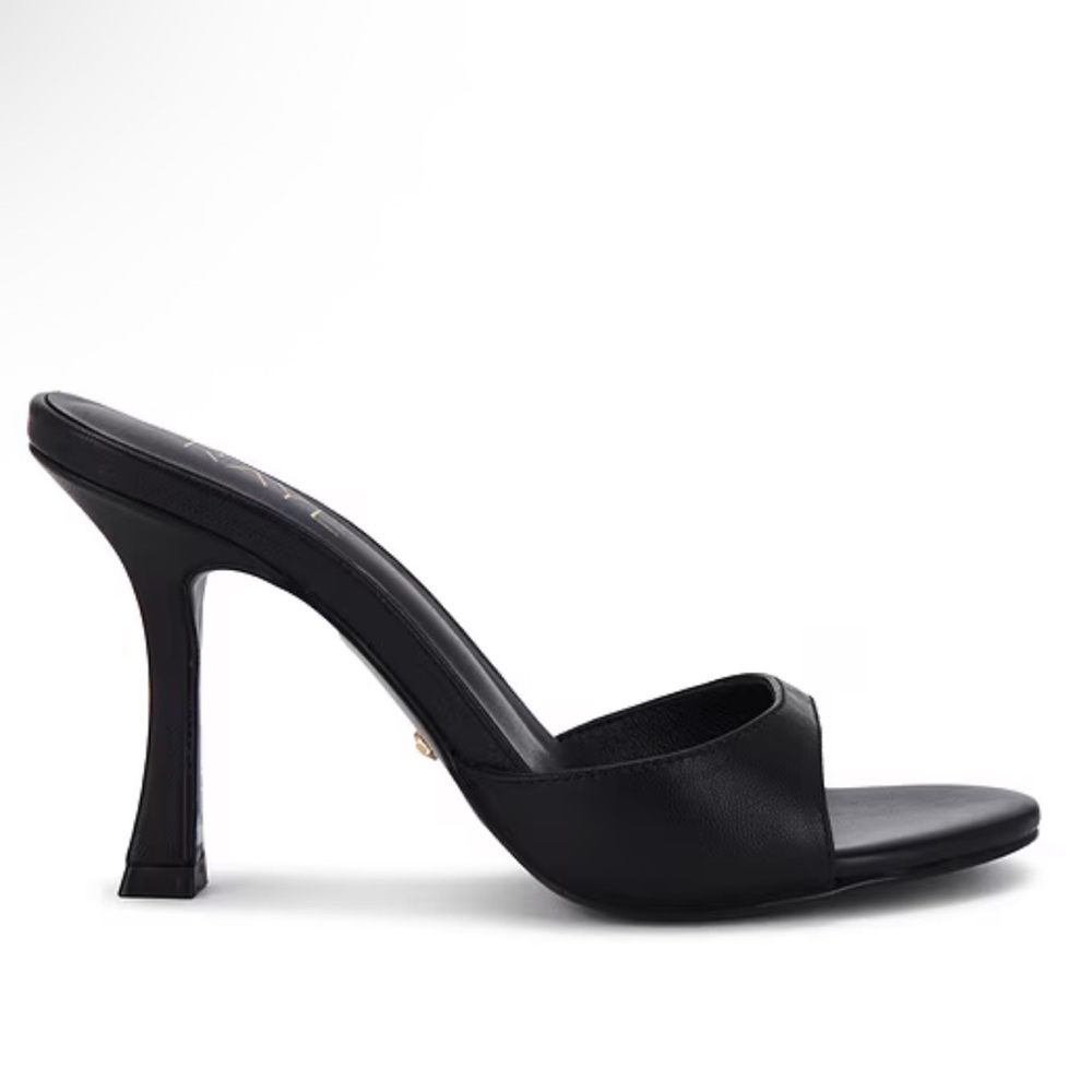 RAYE Alejandra Heel in Black